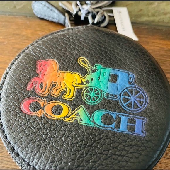Coach Accessories - NWT Coach Signature Coin Pouch